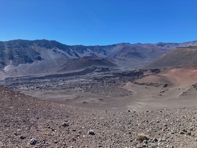 Keoneheʻeheʻe (Sliding Sands) Trail